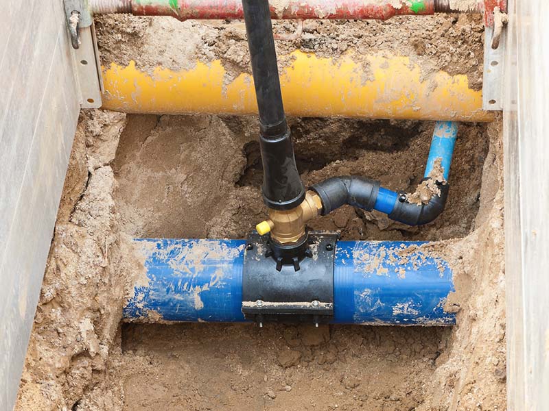 Hausanschlüsse verlegen: Wasserleitung mit Hausanschluss